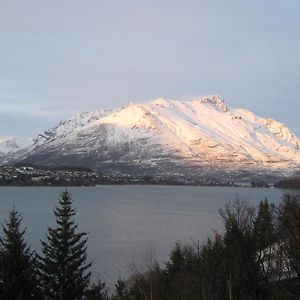 Oaks Queenstown Shores Resort